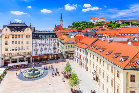 Piața principală din Bratislava