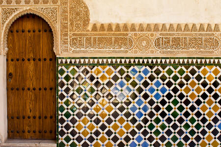 Fachada en el castillo de la Alhambra
