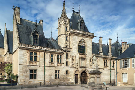 Palác Jacques Coeur v Bourges