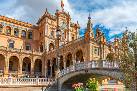 Arquitetura da Praça de Espanha em Sevilha