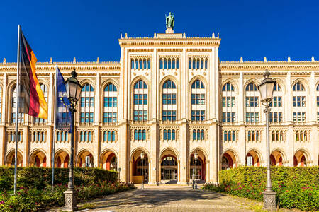 Administrativní budova vlády Horního Bavorska