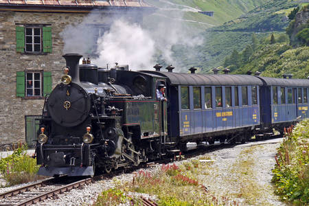 Locomotive à vapeur sur le col de la Furka
