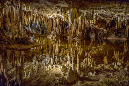 Luray caves