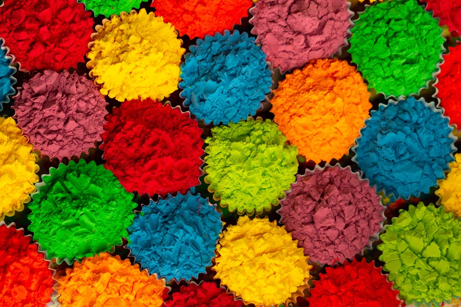 Holi kolorowy proszek