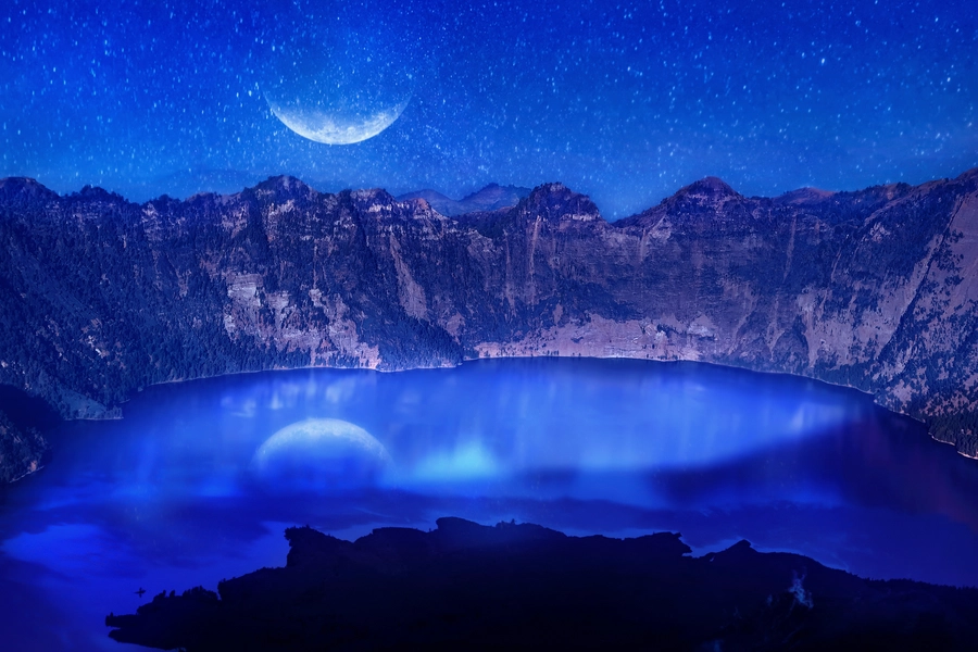 Lago en el cráter de un volcán