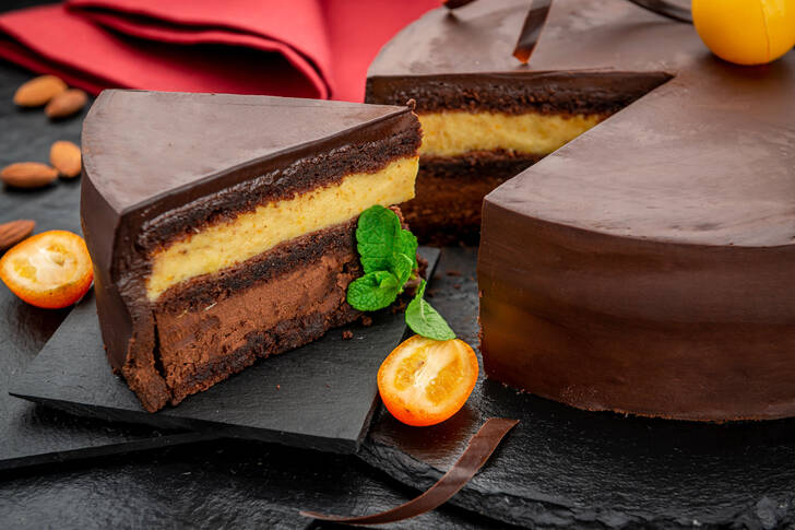 Chocolate cake with different layers