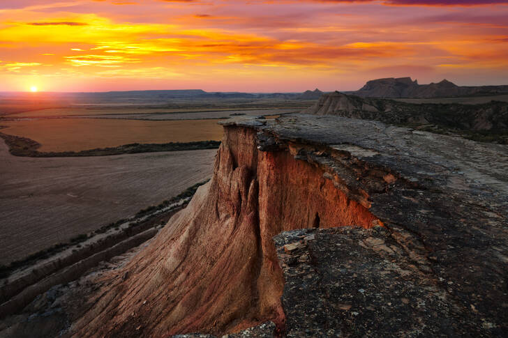 Pôr do sol no Parque Bardenas Reales