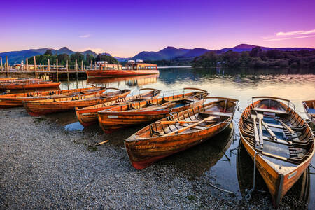 Barcos en el lago Derwent