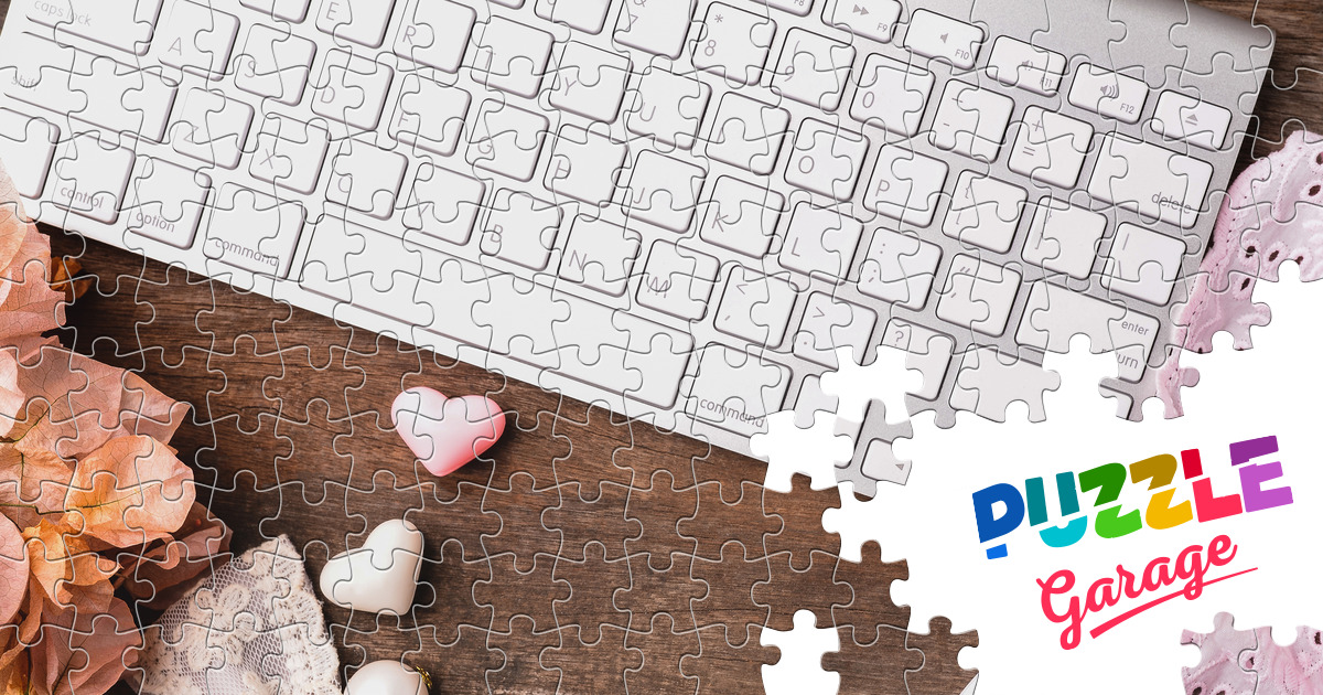 White computer keyboard Jigsaw Puzzle (Stuff, Electronics) Puzzle Garage