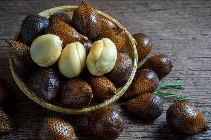 Snake fruit