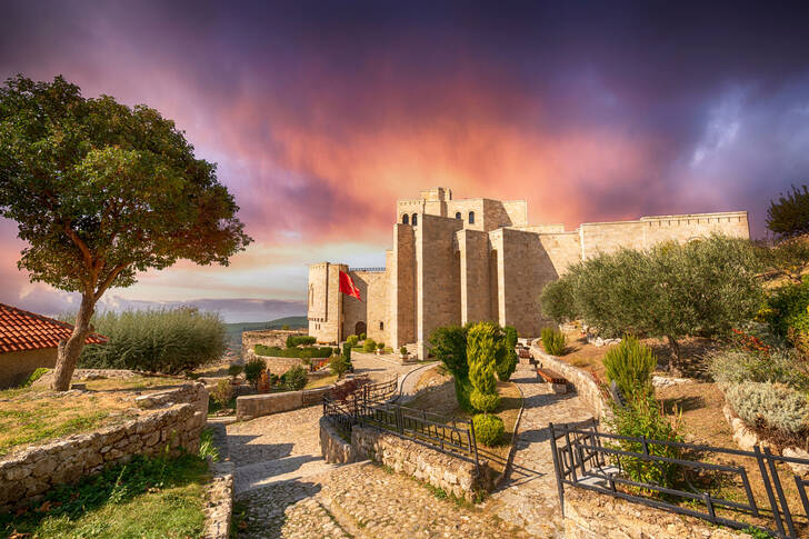 Utsikt över Skanderbeg-museet, Kruja