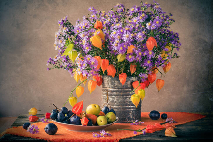 Flowers and fruits on the table