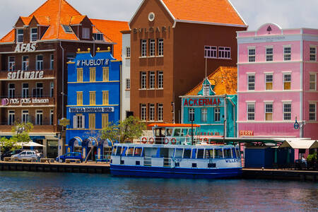 Casas coloridas en Willemstad