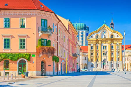 류블랴나 중심에 있는 광장