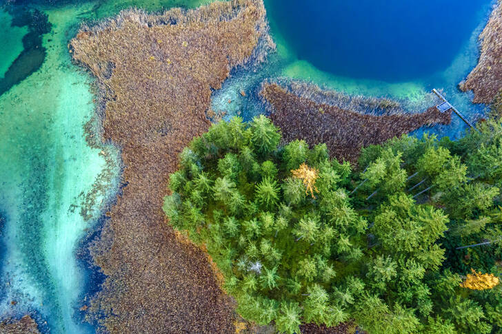 Вид сверху на Остерские озера