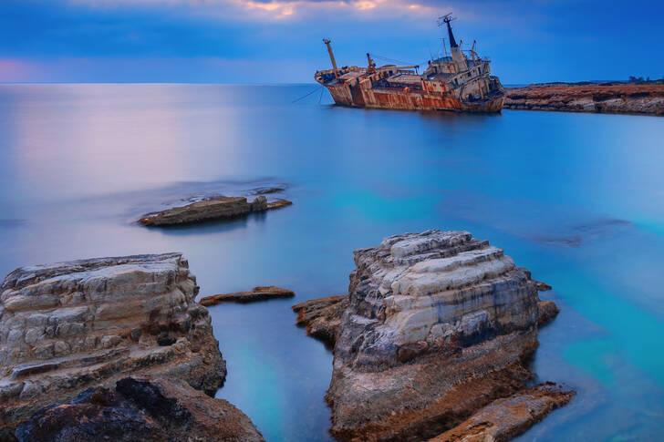 Gammelt skib efter et vrag