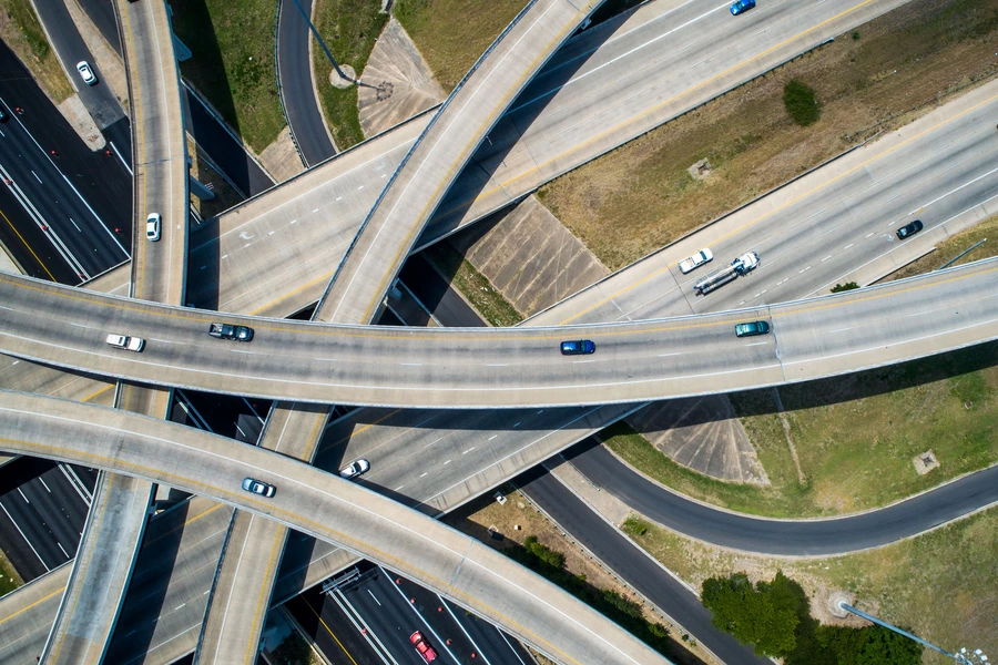 Paso elevado de autopista interestatal