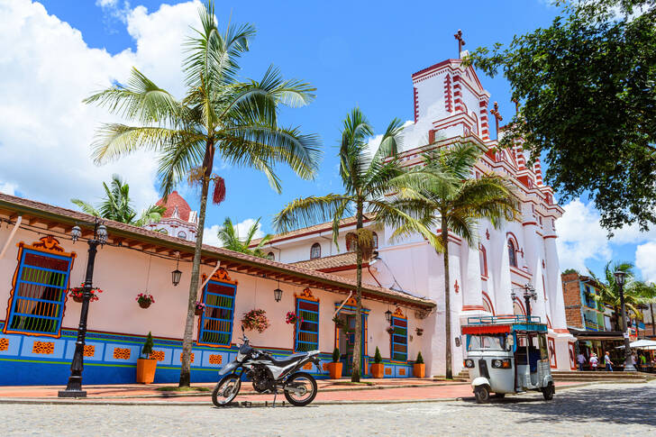 Street of the city of Guatapé