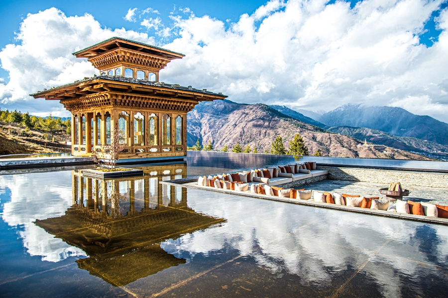 Kolam di pegunungan Bhutan