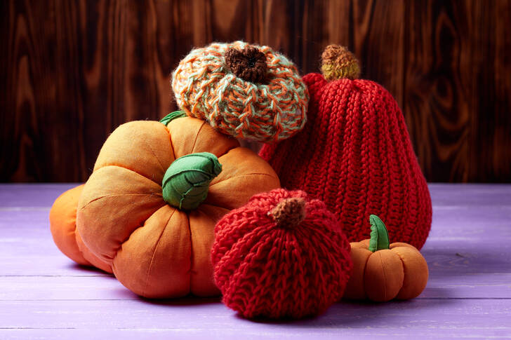 Pumpkins made of thread and fabric