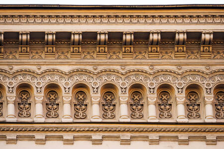 Alte Fassade mit Mustern