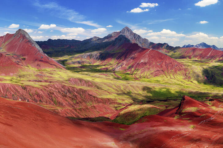 הרי הקשת בענן של הרי האנדים בפרו