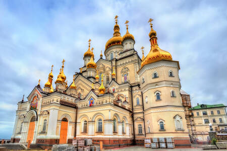 Kutsal Dormition Katedrali, Pochaev
