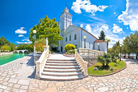Église de l'Assomption de la Bienheureuse Vierge Marie à Crikvenica