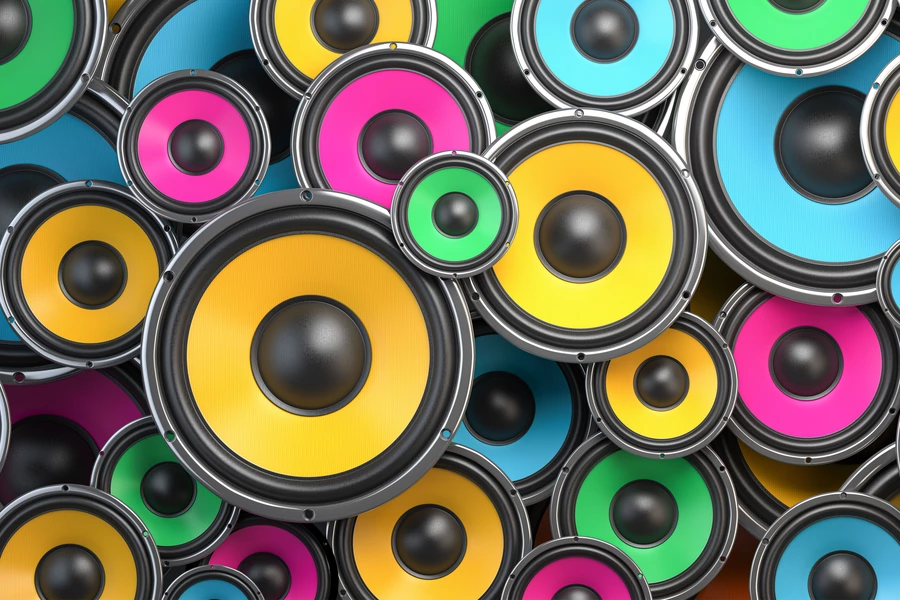 Haut-parleurs multicolores