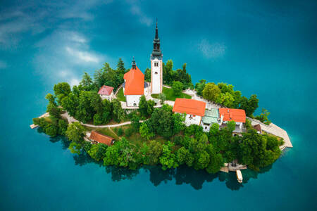 Insula de pe lacul Bled