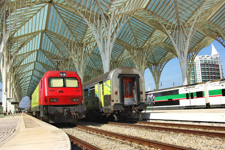 Stazione ferroviaria a Lisbona