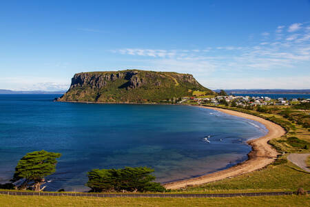 Utsikt over Mount Nut og byen Stanley i Tasmania