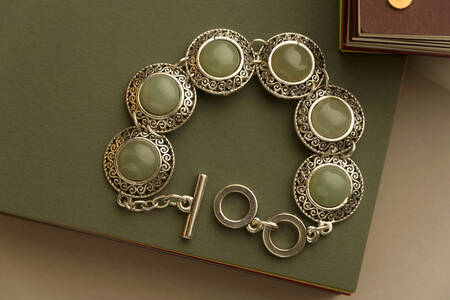 Zilveren armband met jade