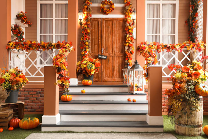 Decoração de fachada de outono