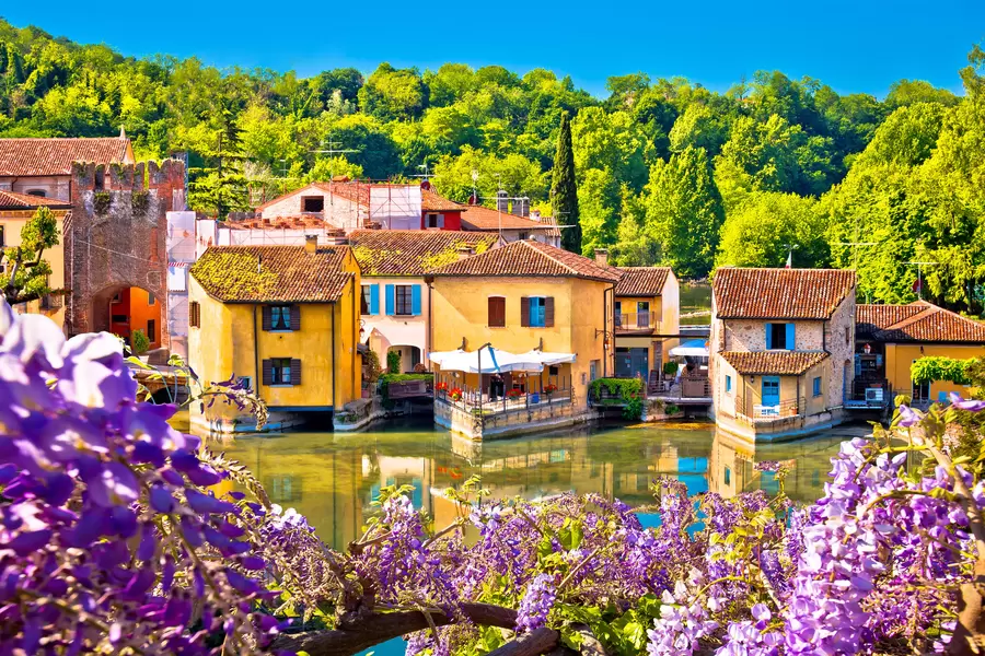 Borghetto na řece Mincio