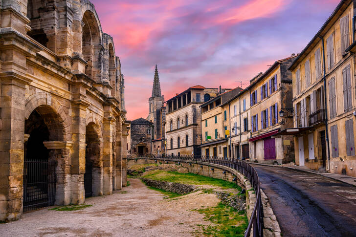 Streets of old Arles