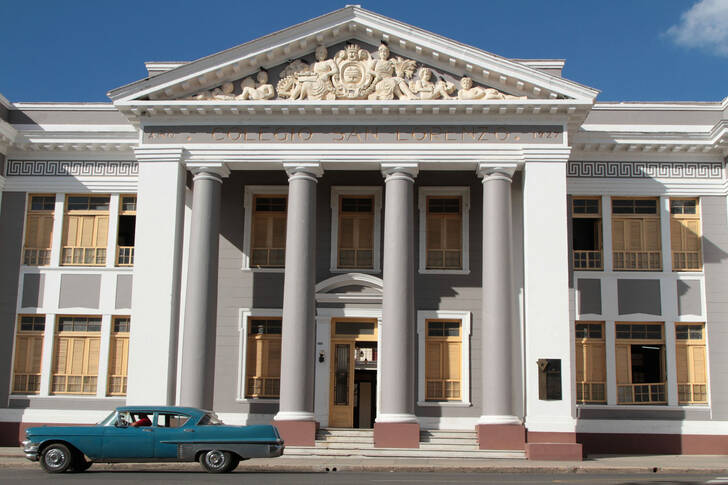 Kolese San Lorenzo, Cienfuegos