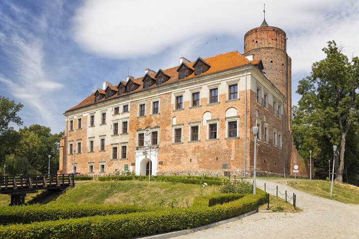 Kastil Uniejów