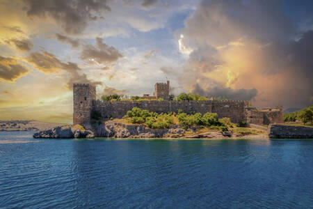 Vista del Castillo de San Pedro en Bodrum
