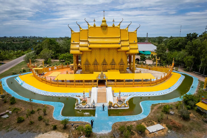 Wat Tha Makok, Rayong