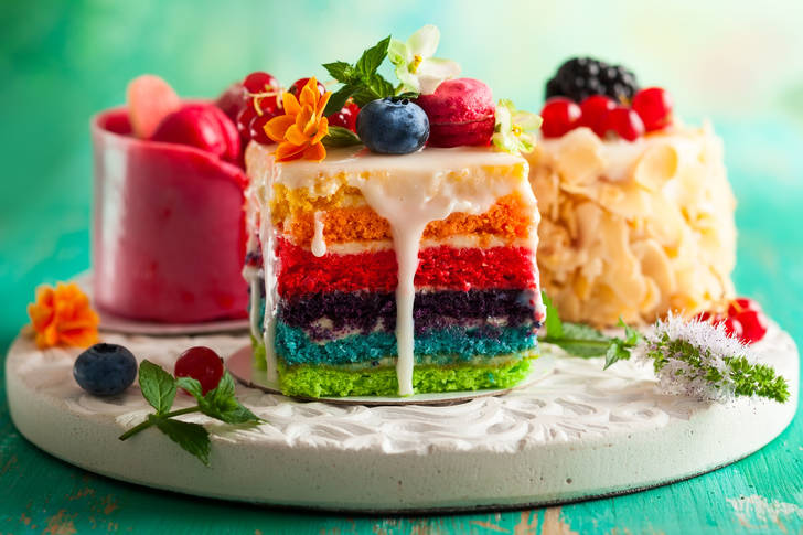 Multicolored cakes