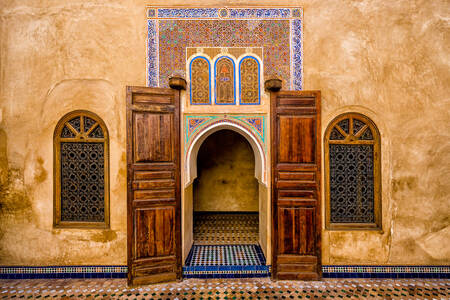 Fachada de casa tradicional marroquí