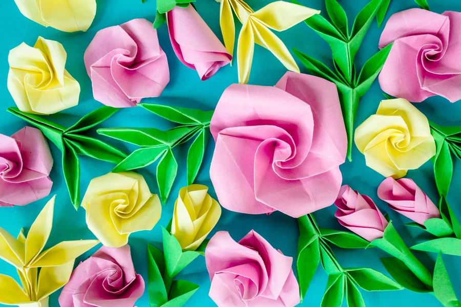 Origami lilled