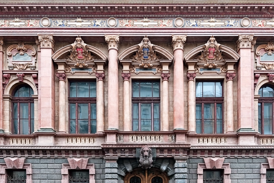 Gevel van het Tolstoj-paleis