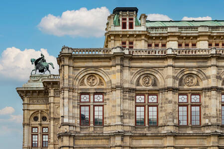 Kilátás a Bécsi Állami Operaházra