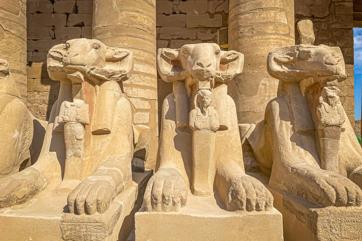 Sculptures égyptiennes anciennes