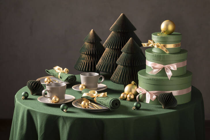 Alberi di Natale decorativi e regali