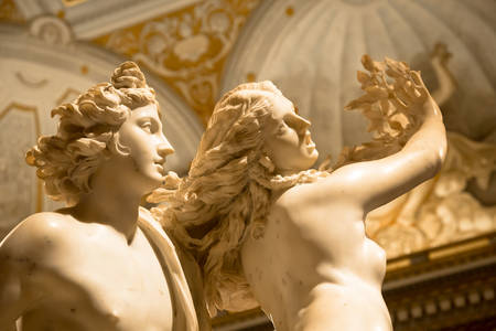 Escultura "Apollo and Daphne"