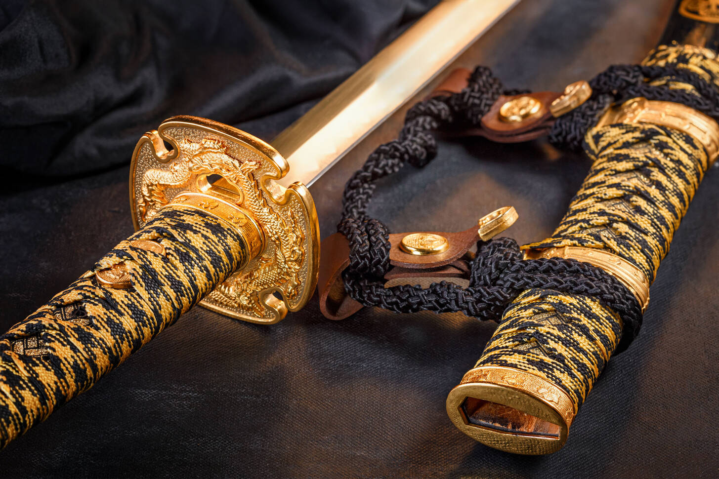 Japanese sword on the table Jigsaw Puzzle (Stuff, Weapons) Puzzle Garage