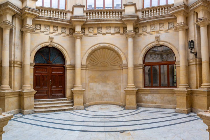 Interieur van de Venetiaanse loggia in Heraklion